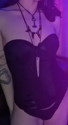 OnlyFans cuenta ash_avenue avatar 1