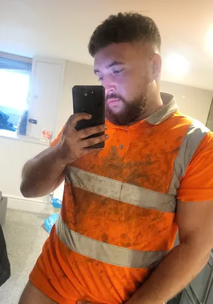 OnlyFans account  beardedcurt avatar 1