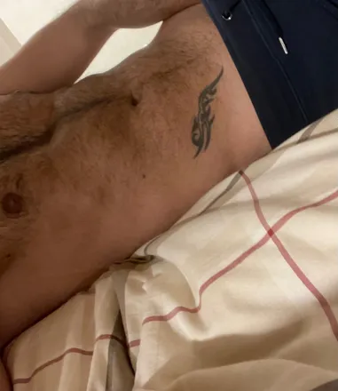 OnlyFans cuenta nextdoorboy8 header 2