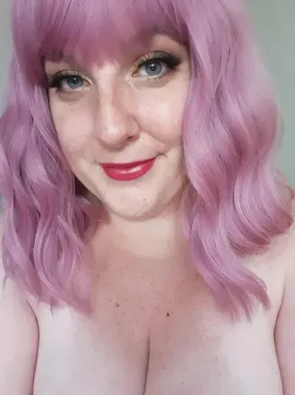 OnlyFans cuenta freckled_minx avatar 1