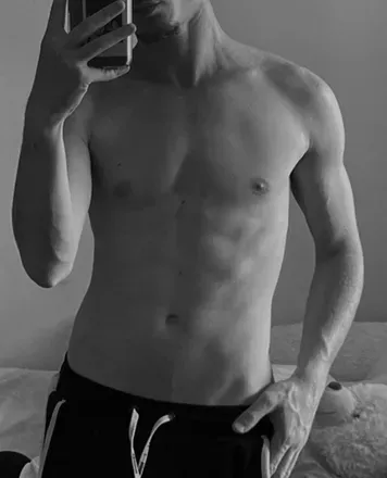 OnlyFans cuenta hotboyils240 avatar 1