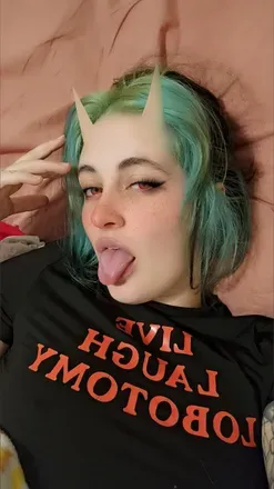 OnlyFans cuenta sylvykat avatar 1
