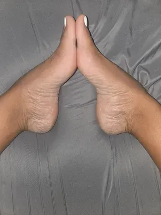 OnlyFans cuenta her_velvet_steps avatar 1