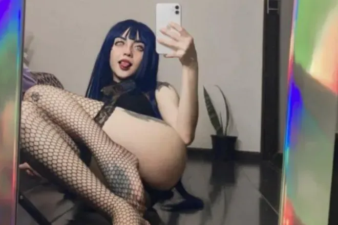 OnlyFans account  powii header 2