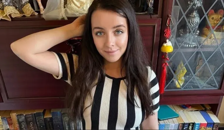 OnlyFans account  britishgirlkatie header 2