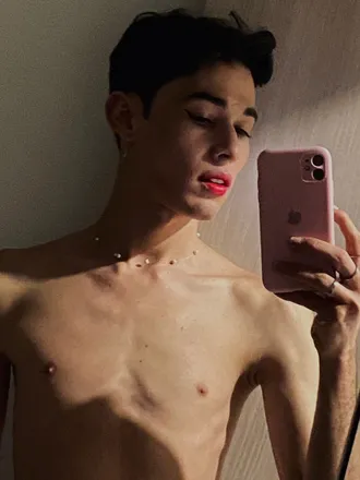OnlyFans cuenta tian_26 header 2