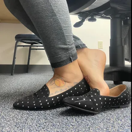 OnlyFans account  tattooed.feet.123 avatar 1