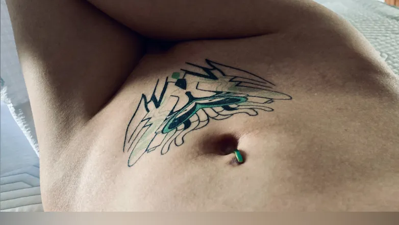 OnlyFans cuenta hentai_bird header 2
