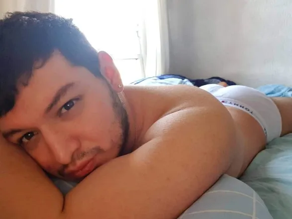 OnlyFans cuenta apolodeluca header 2