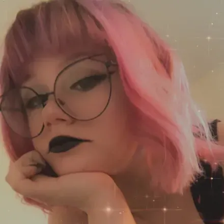 OnlyFans cuenta kiki_gothiccy avatar 1