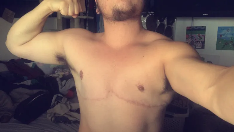 OnlyFans cuenta nb_ezra header 2