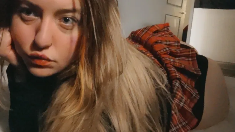 OnlyFans account  sirenslips header 2