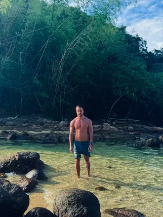 OnlyFans cuenta jamesbondee avatar 1