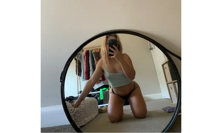 OnlyFans cuenta hannnahrosee header 2