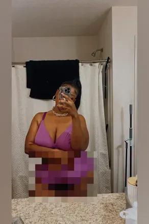OnlyFans account  bedtimewithrae header 2