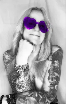 OnlyFans cuenta inkedup-blondiexx avatar 1