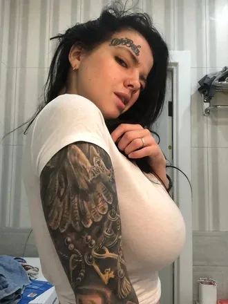 OnlyFans cuenta crybaby6999 avatar 1
