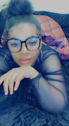 OnlyFans cuenta kweenme1092 header 2