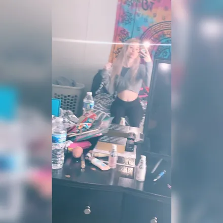 OnlyFans cuenta chloeebbabyy header 2