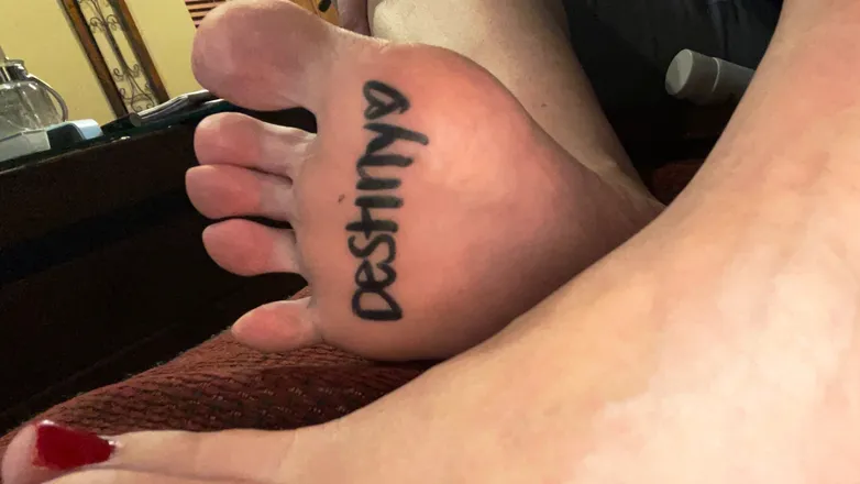 OnlyFans account  my_0nlyfeet header 2