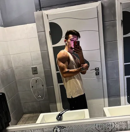OnlyFans cuenta u218811981 header 2
