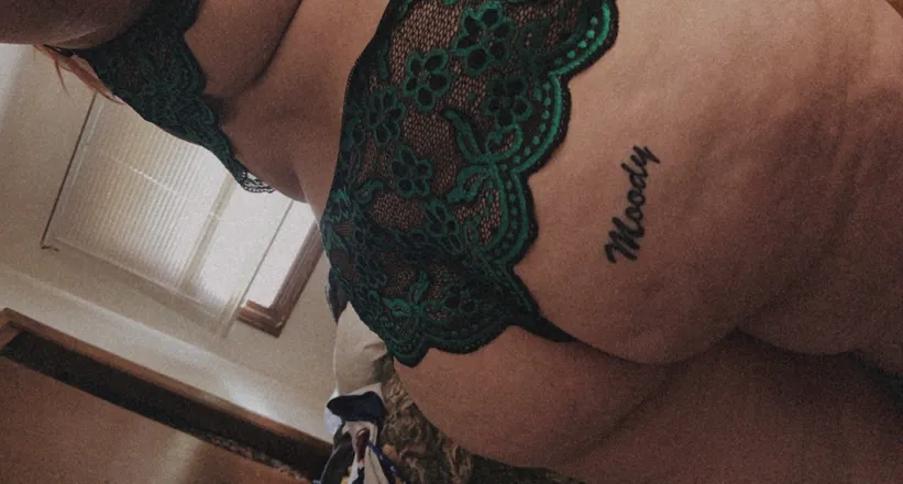 OnlyFans cuenta lavenderopal header 2