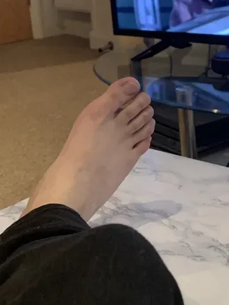 OnlyFans cuenta feet_ner-on header 2