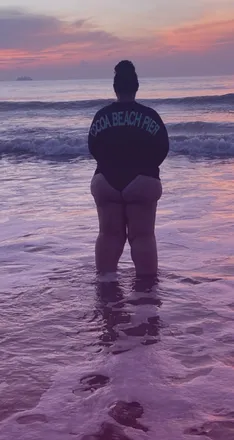 OnlyFans cuenta peachyshea header 2