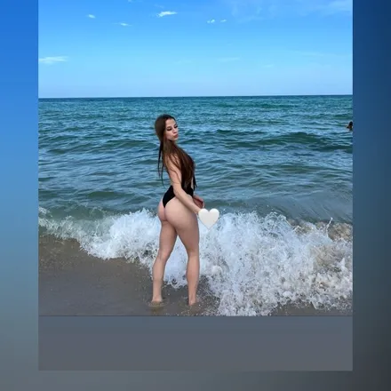OnlyFans cuenta yoursecretjuliet header 2