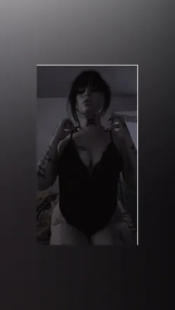 OnlyFans account  kagerailey header 2