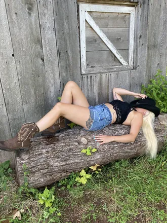 OnlyFans cuenta sienna_mx header 2