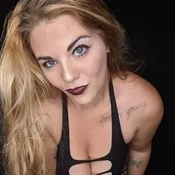 OnlyFans cuenta juicygeorgiapeach avatar 1