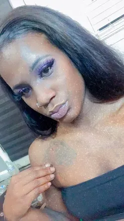 OnlyFans account  addicted2kay avatar 1