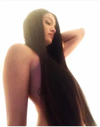 OnlyFans cuenta elena818 avatar 1