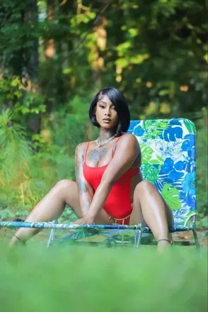 OnlyFans cuenta mizztwerksumfree header 2