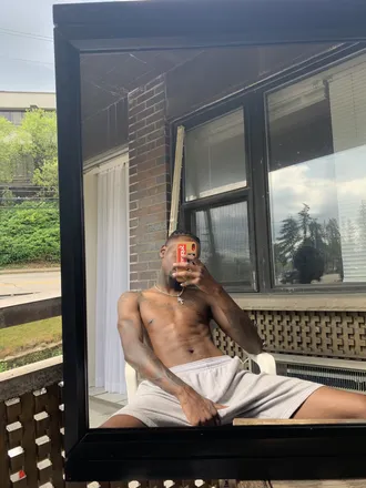 OnlyFans cuenta varrdashiann header 2
