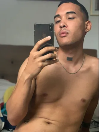 OnlyFans cuenta moisesvalencia0 header 2