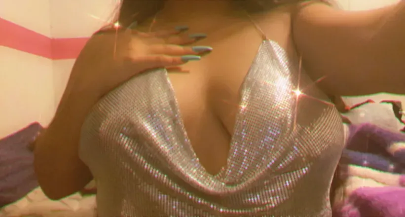 OnlyFans cuenta yummy_yuli header 2
