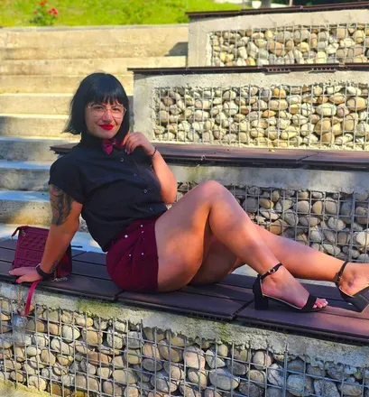 OnlyFans cuenta marianmariaclaudia header 2