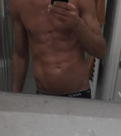 OnlyFans cuenta maverick_0087 header 2