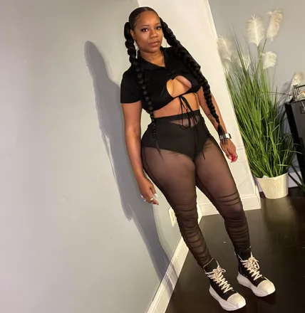 OnlyFans account  twelveohtwo header 2