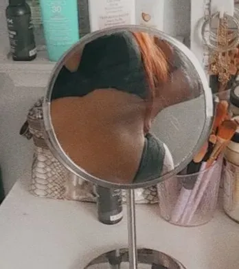 OnlyFans cuenta yourfavouritestepmom avatar 1