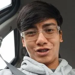 OnlyFans cuenta littlelumpia avatar 1