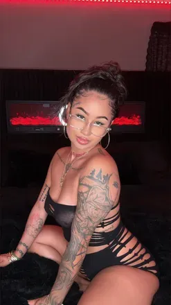 OnlyFans cuenta mamisextras avatar 1