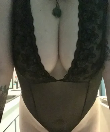 OnlyFans cuenta avalonrose6 header 2