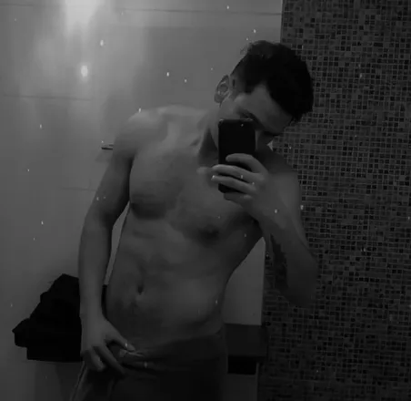 OnlyFans cuenta thejo_ker21 header 2