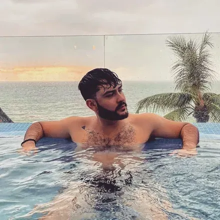 OnlyFans cuenta heyhugoficial header 2