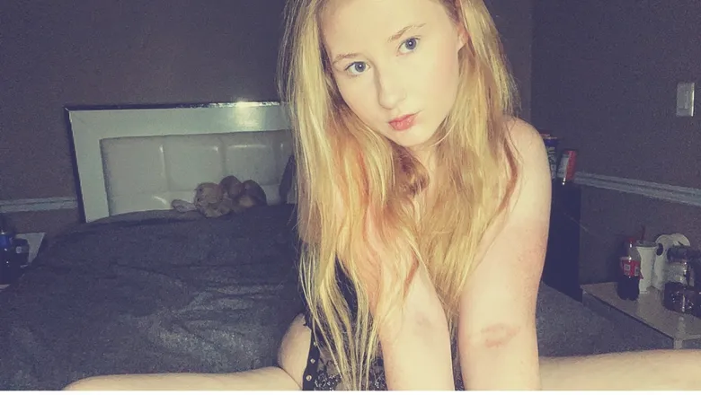 OnlyFans cuenta rosechick2002 previous_headers_1 3