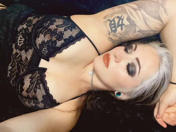 OnlyFans cuenta mysterious_rogue header 2