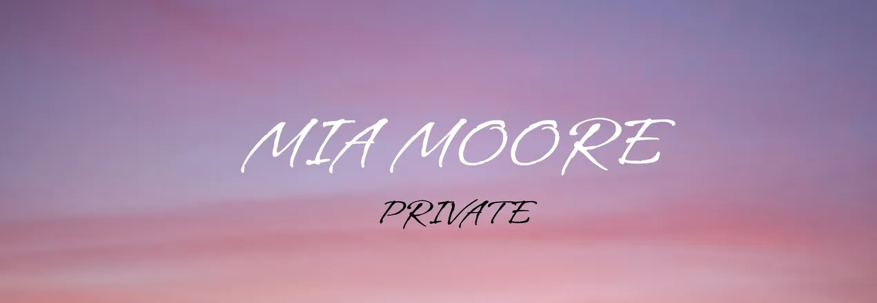 OnlyFans cuenta miamooreprivate header 2